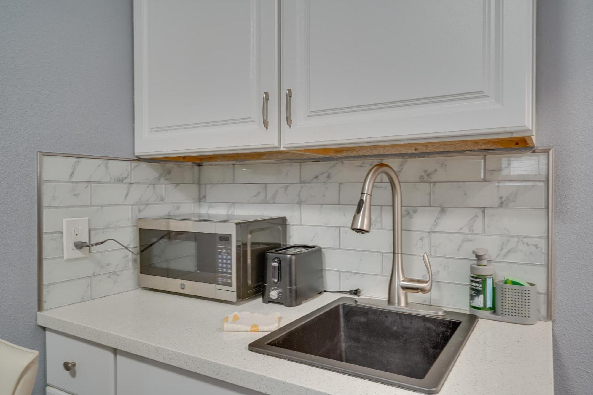 Cozy Bay Area Vacation Rental With Patio Hayward Luaran gambar