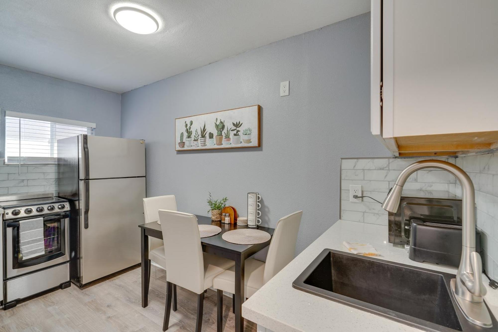 Cozy Bay Area Vacation Rental With Patio Hayward Luaran gambar
